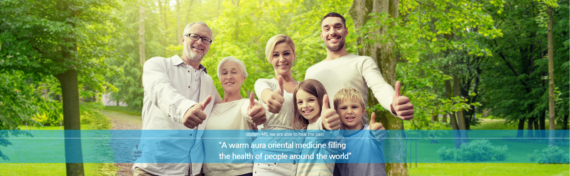 A warm aura oriental medicine filling the health of people around the world